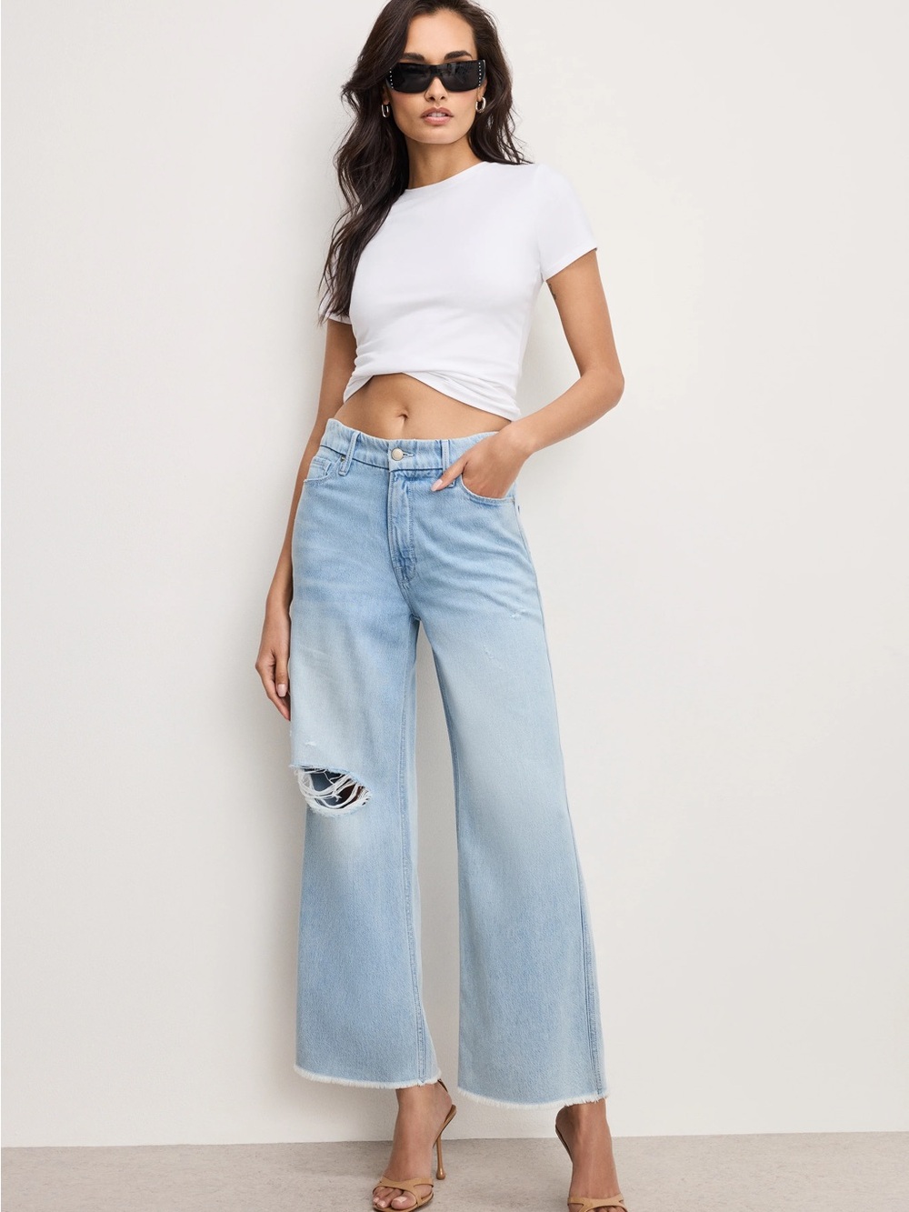 Good American Light Weight Cropped Skate Jeans